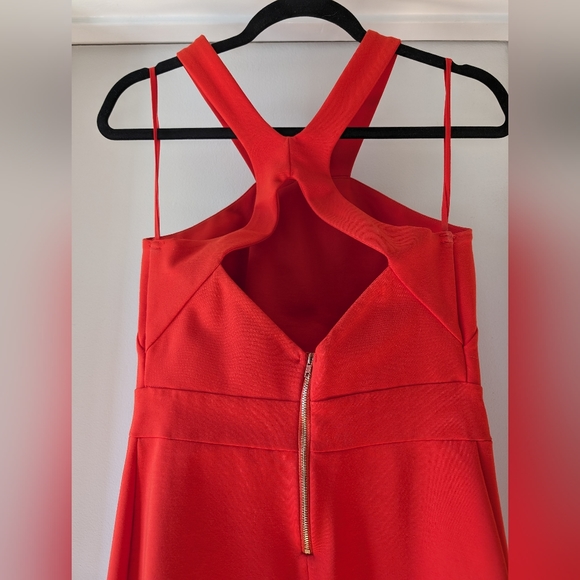 Form fitting orange/red mini dress - Picture 3 of 4